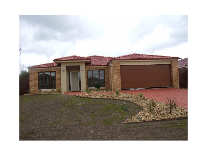 5 Wearingford Avenue, Narre Warren South VIC 3805