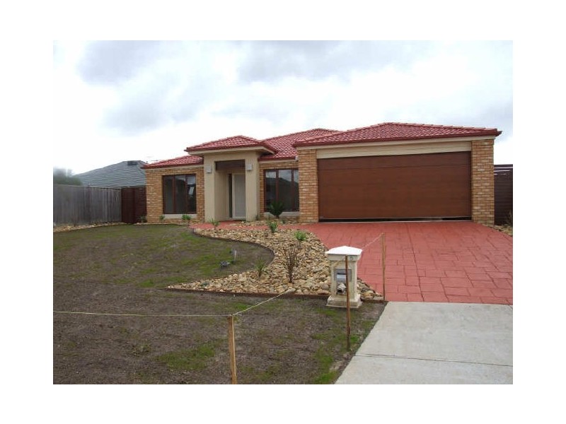 5 Wearingford Avenue, Narre Warren South VIC 3805