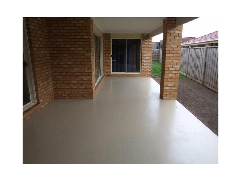 5 Wearingford Avenue, Narre Warren South VIC 3805