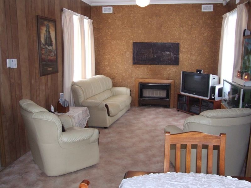 26 Lexton Avenue, Dandenong VIC 3175