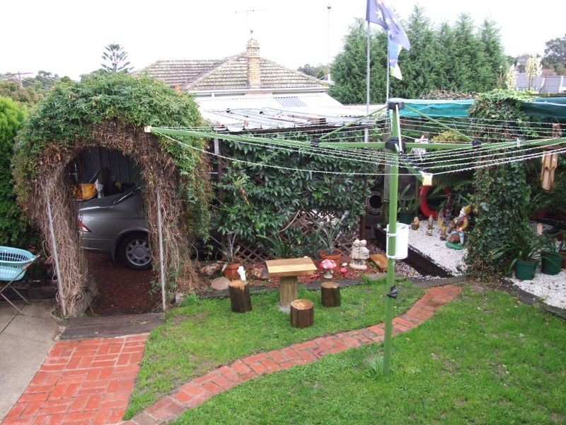 26 Lexton Avenue, Dandenong VIC 3175