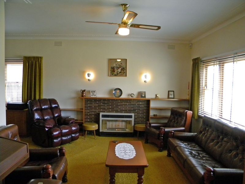 32 Barbara Avenue, Dandenong North VIC 3175