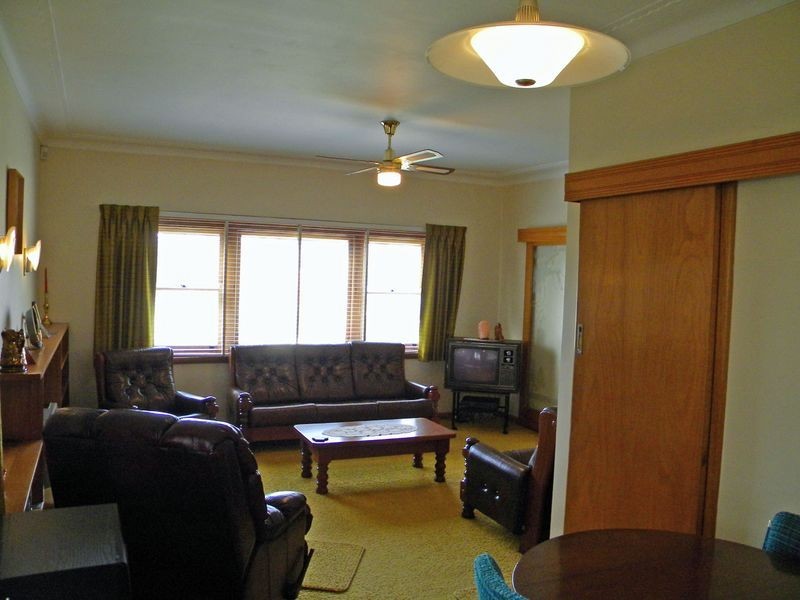 32 Barbara Avenue, Dandenong North VIC 3175