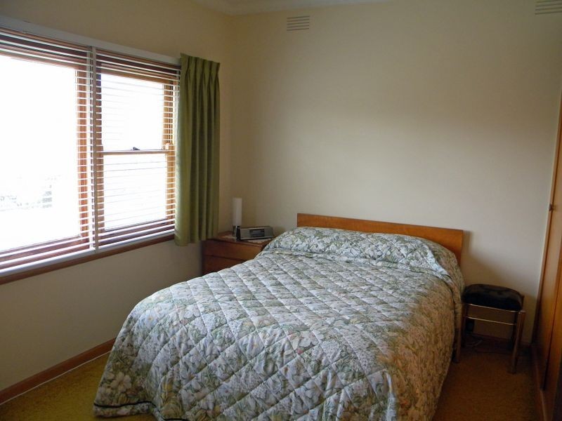 32 Barbara Avenue, Dandenong North VIC 3175