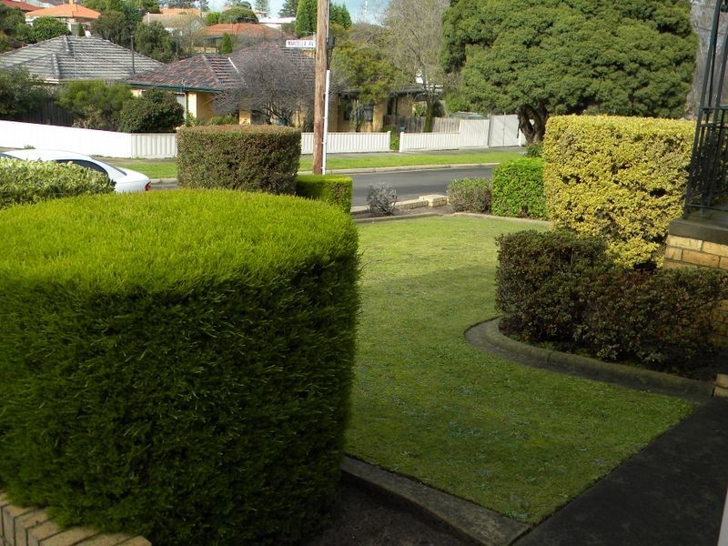 32 Barbara Avenue, Dandenong North VIC 3175