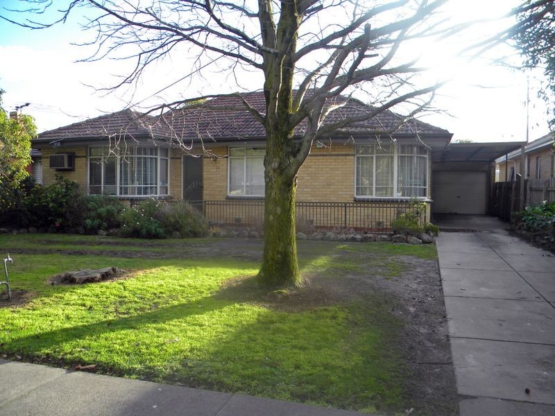 15 Clement Street, Dandenong VIC 3175