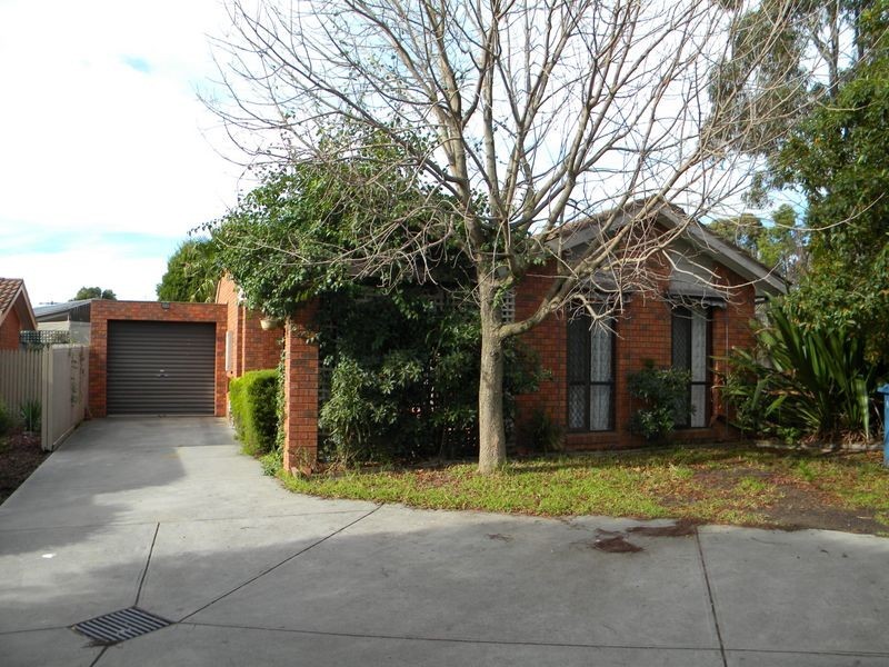 2/11 Gooding Court, Dandenong VIC 3175