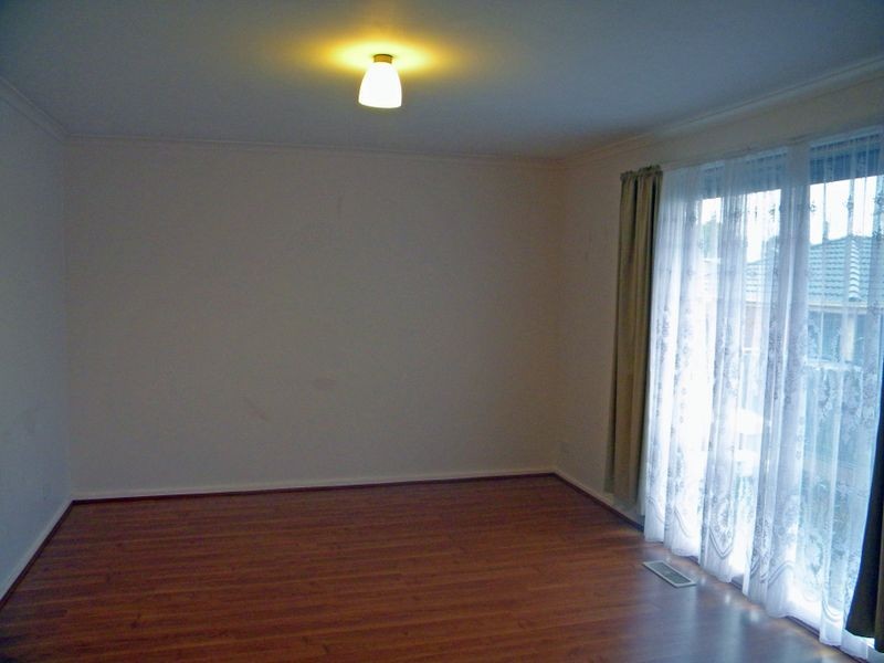 2/4 Napier Street, Dandenong VIC 3175