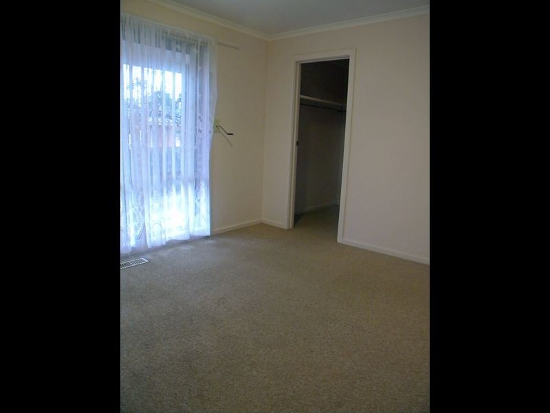 2/4 Napier Street, Dandenong VIC 3175