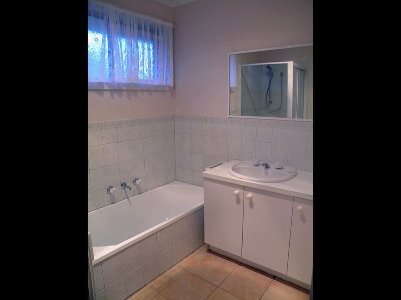 2/4 Napier Street, Dandenong VIC 3175