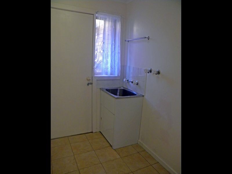 2/4 Napier Street, Dandenong VIC 3175