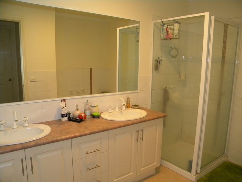 14/84 Heatherton Road, Endeavour Hills VIC 3802