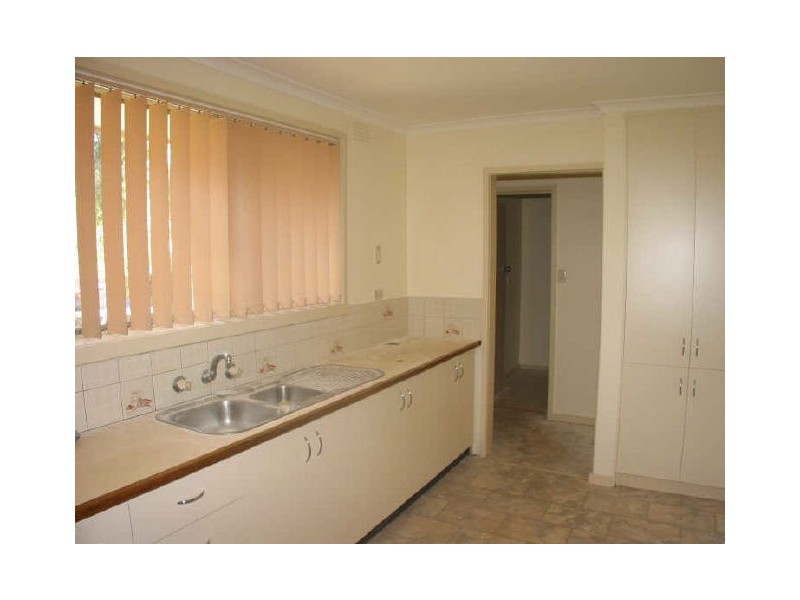 1 Fair Crescent, Dandenong North VIC 3175