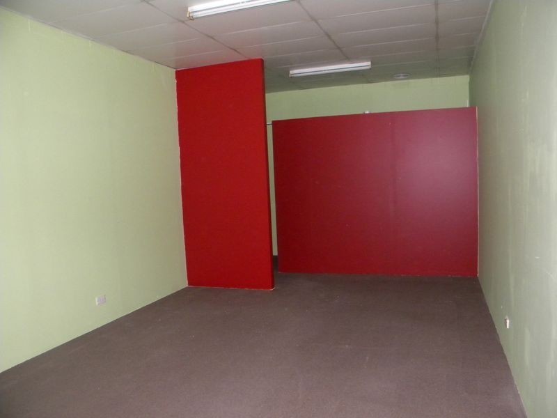 Shop 10 Main Street, Pakenham VIC 3810