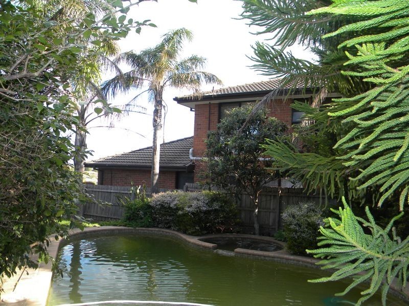 5 Thurso Court, Endeavour Hills VIC 3802