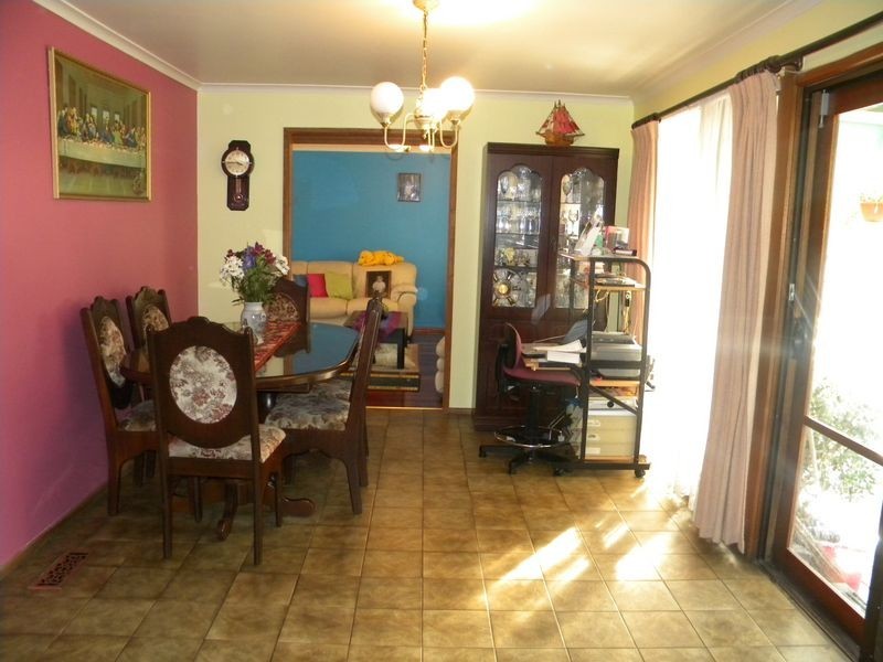 5 Thurso Court, Endeavour Hills VIC 3802