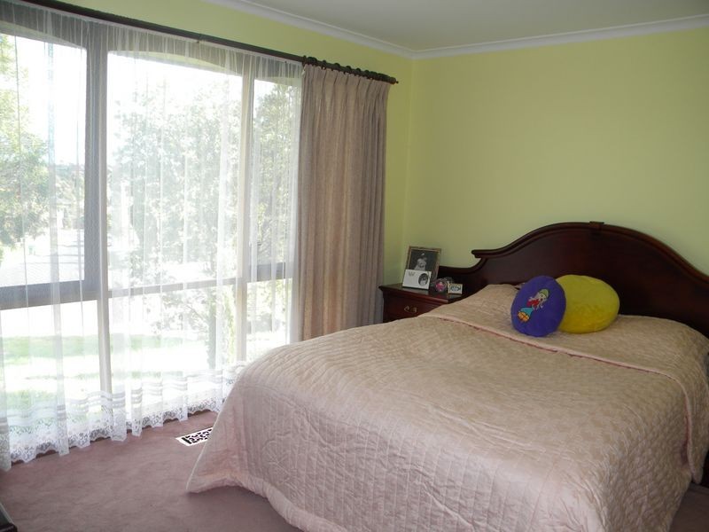 5 Thurso Court, Endeavour Hills VIC 3802