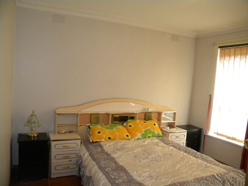 12 Waratah Drive, Dandenong North VIC 3175