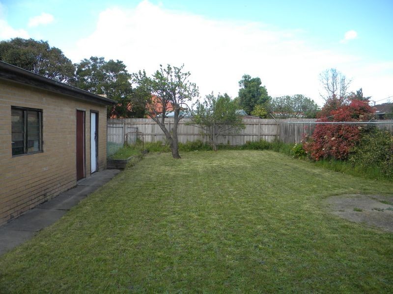 12 Waratah Drive, Dandenong North VIC 3175