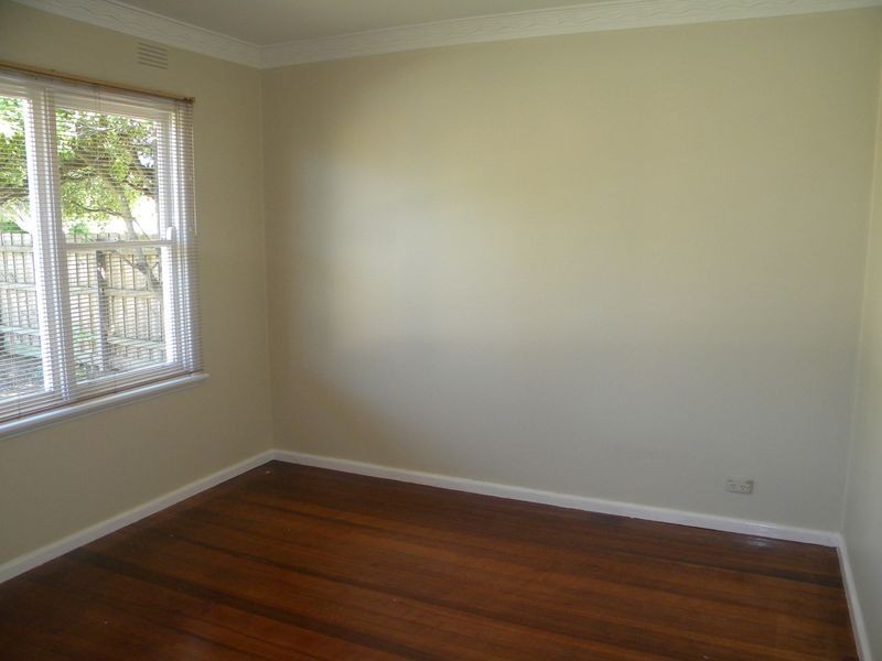 4 Belmont Avenue, Dandenong North VIC 3175