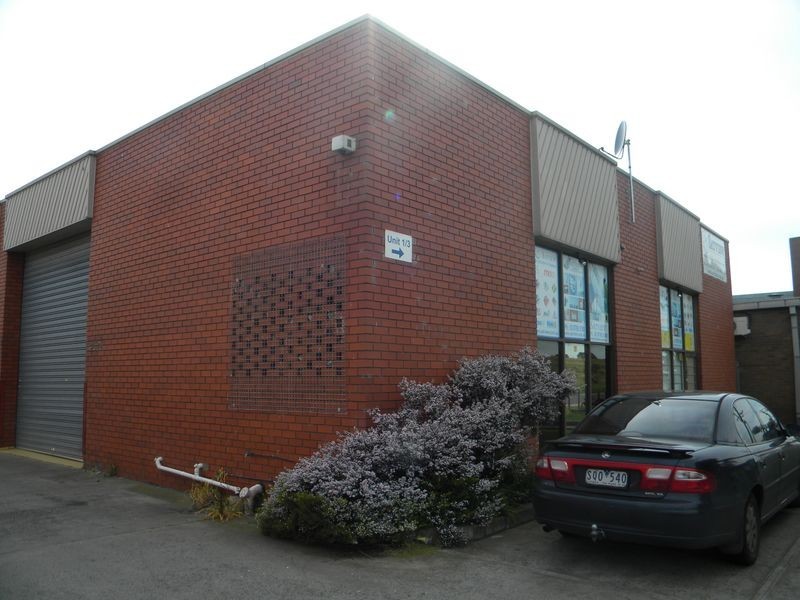 1/3 Olive Grove, Keysborough VIC 3173