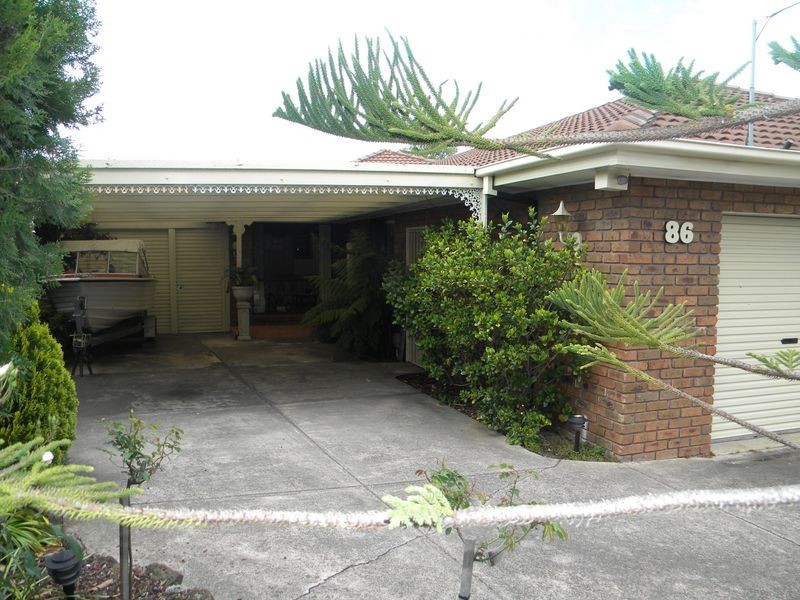 86 Bellbrook Drive, Dandenong North VIC 3175