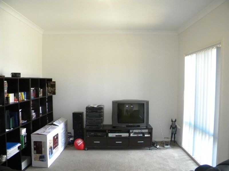 30 Bluehills Boulevard, Pakenham VIC 3810