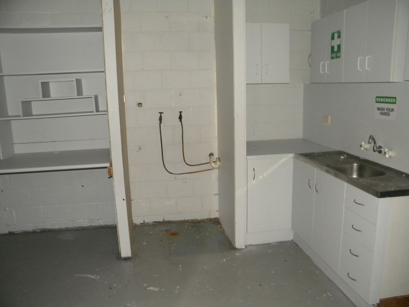 10/9-13 Dingley Avenue, Dandenong VIC 3175