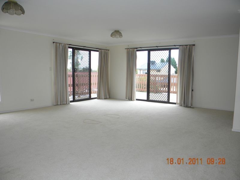 21 Cotswold Crescent, Springvale South VIC 3172
