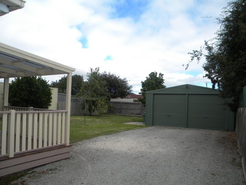 9 Cornwall Street, Hallam VIC 3803