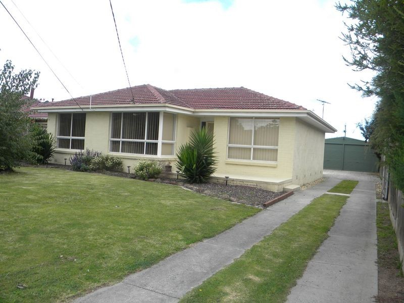 9 Cornwall Street, Hallam VIC 3803