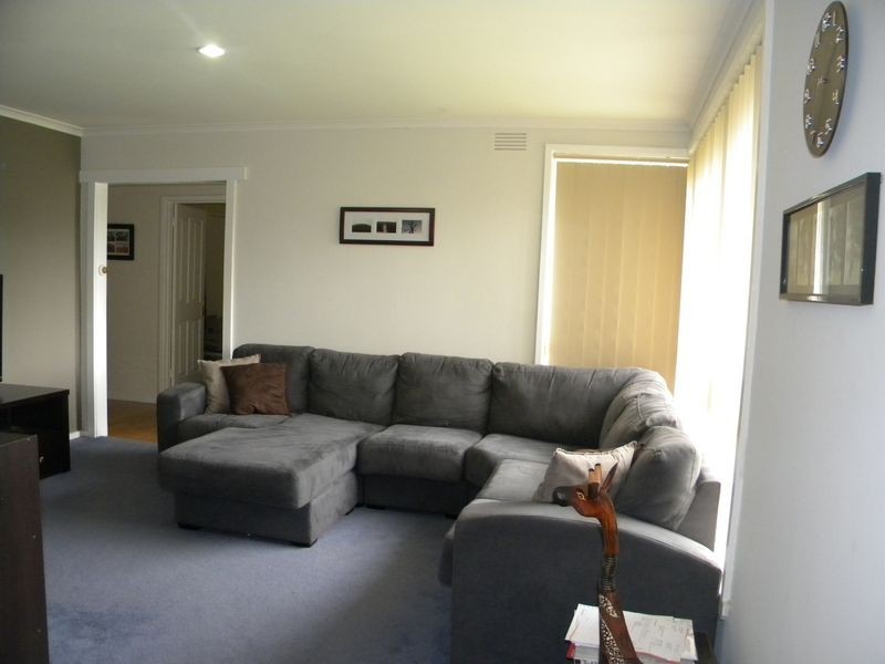 9 Cornwall Street, Hallam VIC 3803
