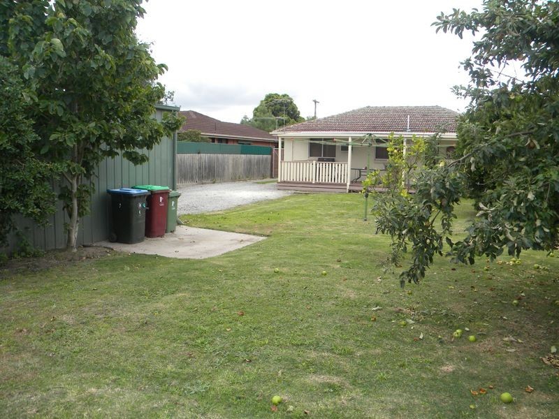 9 Cornwall Street, Hallam VIC 3803