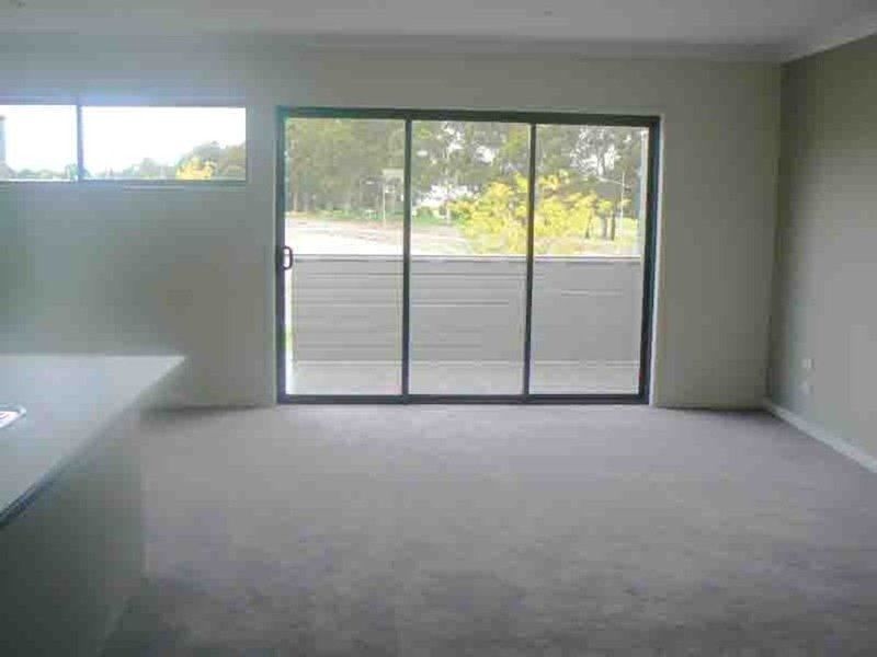 12/111 Keneally Street, Dandenong VIC 3175