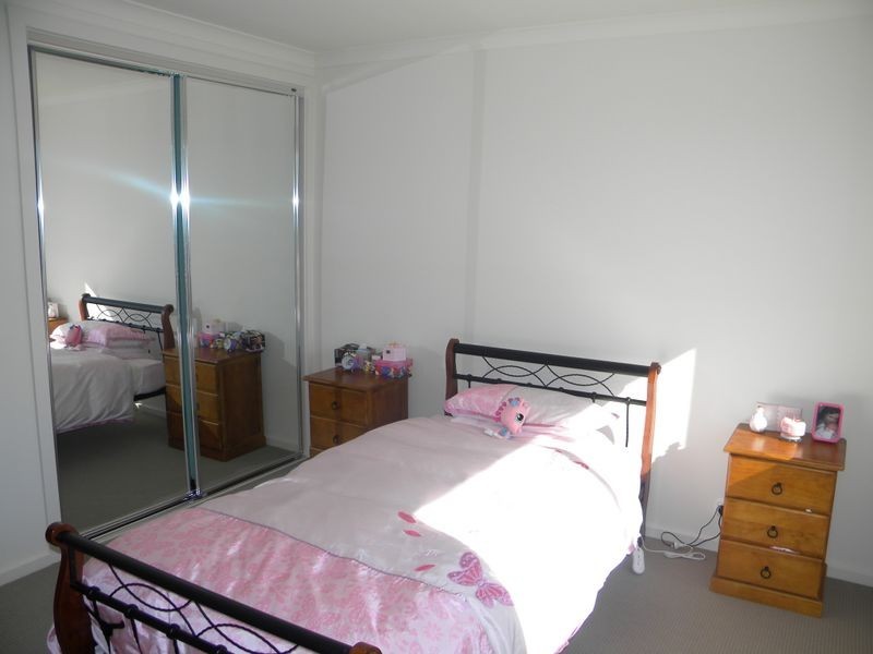 4 Barrier Reef Circuit, Endeavour Hills VIC 3802