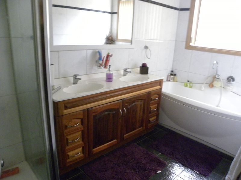 14 Kirkham Road, Bangholme VIC 3175