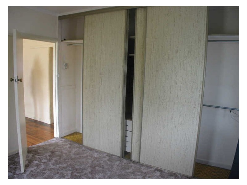 35 Hughes Crescent, Dandenong North VIC 3175