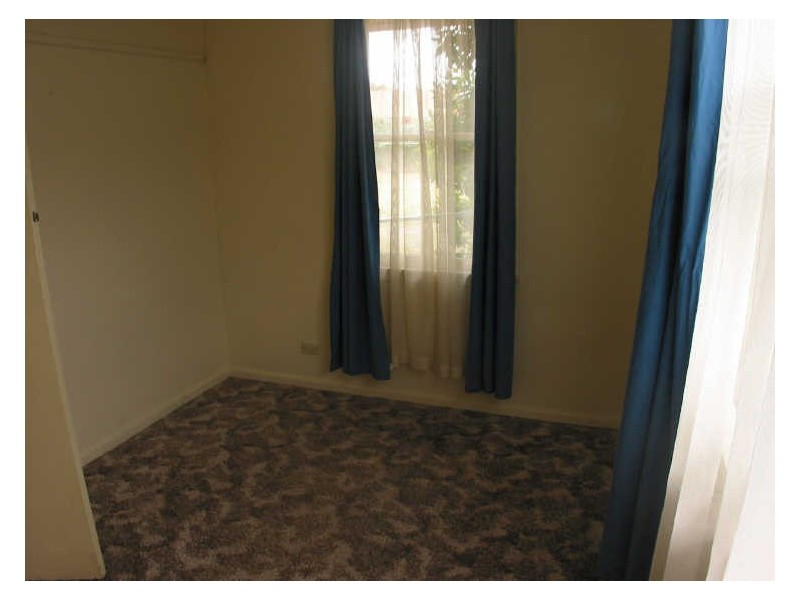 35 Hughes Crescent, Dandenong North VIC 3175