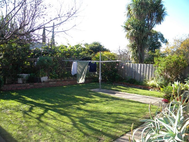 11 Downard Crescent, Dandenong North VIC 3175