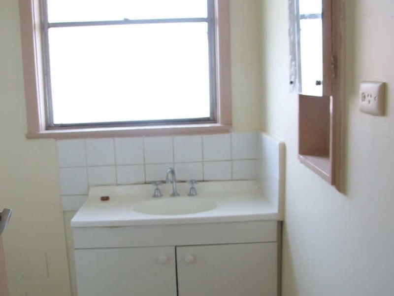 1 Photinia Street, Doveton VIC 3177