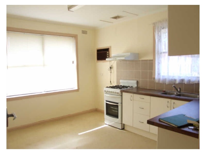 1 Photinia Street, Doveton VIC 3177