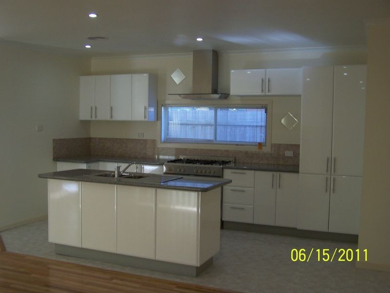 1/2 Prunus Grove, Doveton VIC 3177