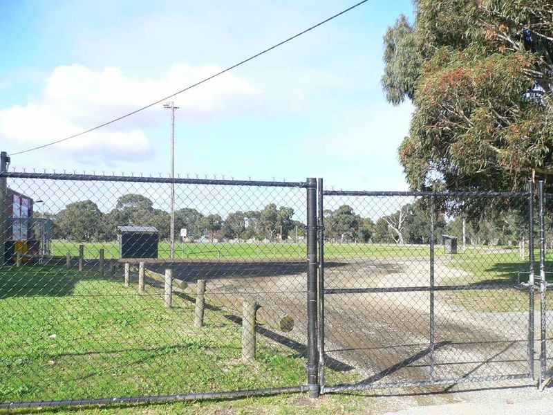 1/2 Prunus Grove, Doveton VIC 3177