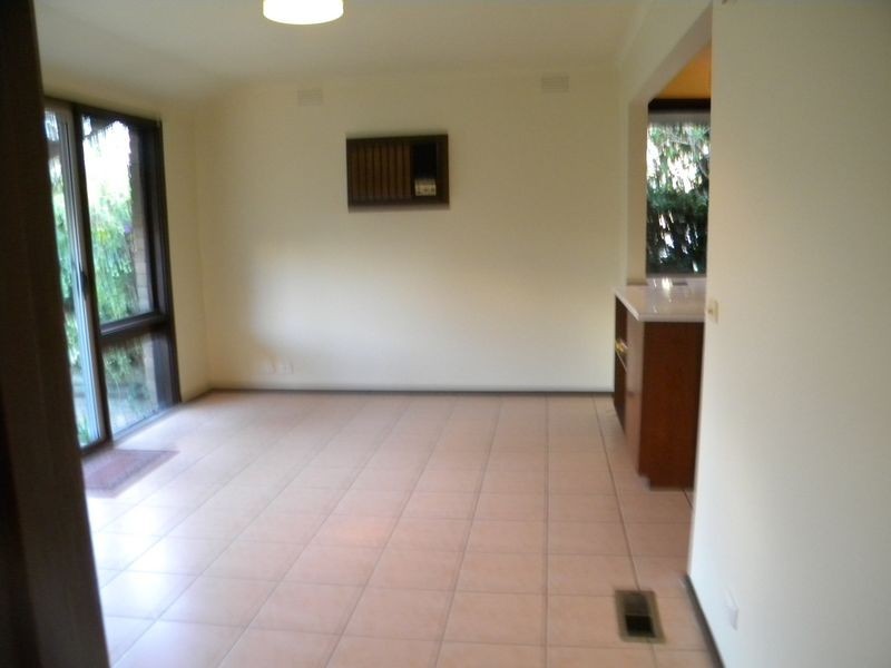 39 Aberdeen Drive, Dandenong North VIC 3175