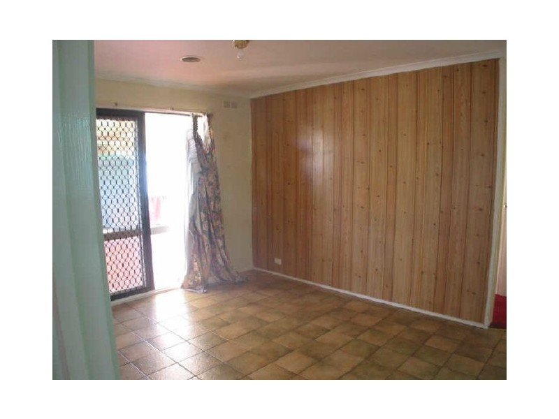 6 Montrose Court, Endeavour Hills VIC 3802