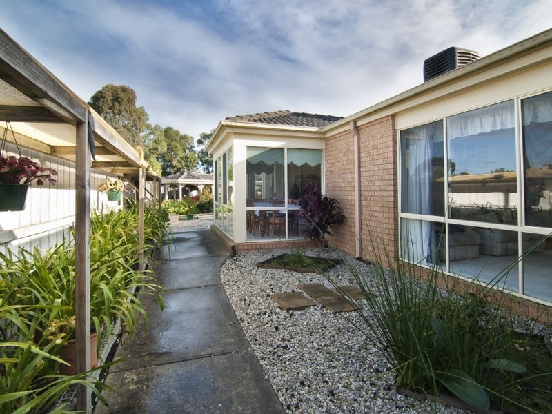 1 Lansell Court, Carrum Downs VIC 3201