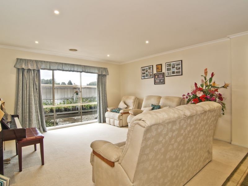 1 Lansell Court, Carrum Downs VIC 3201