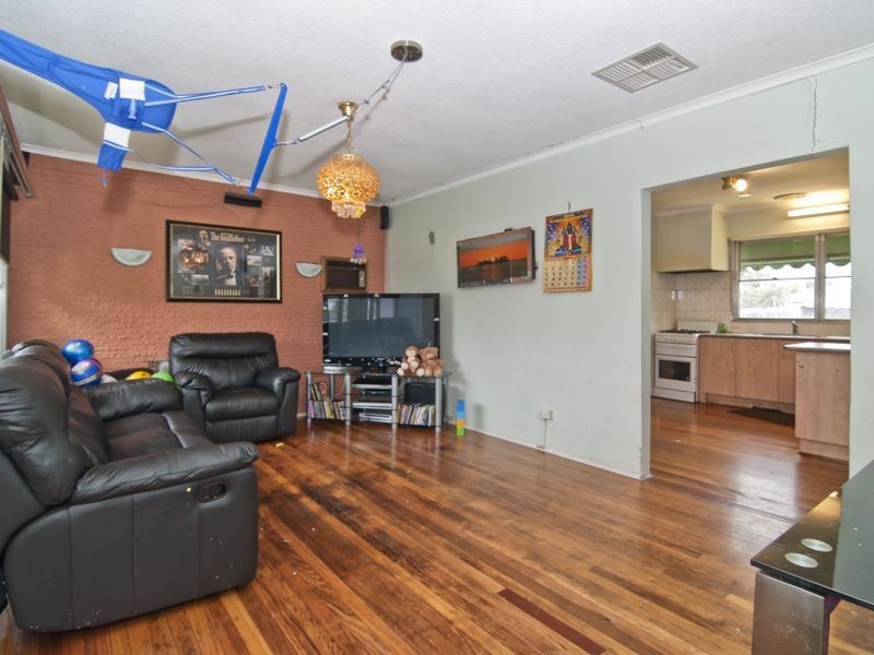 4 Hakea Street, Doveton VIC 3177