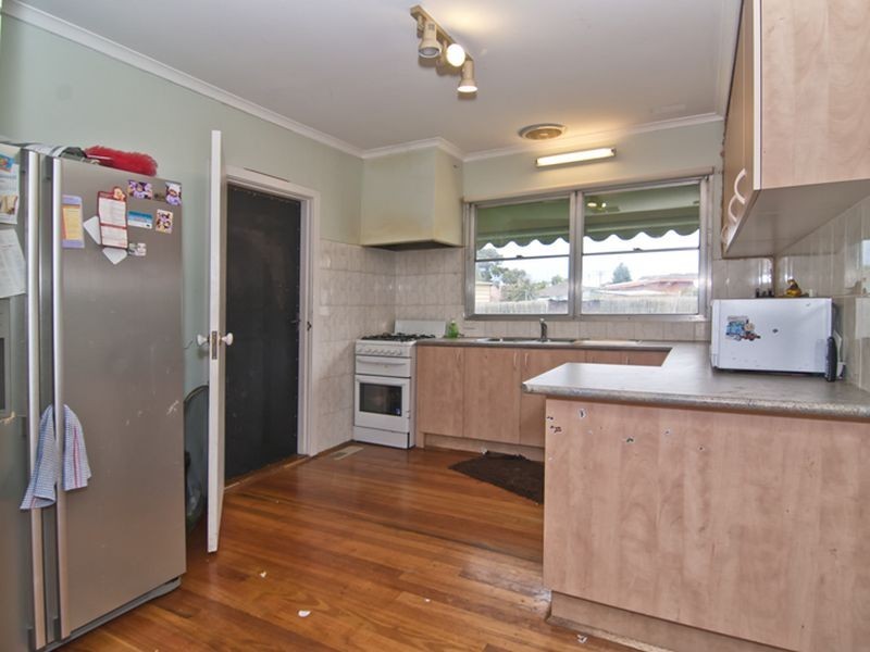 4 Hakea Street, Doveton VIC 3177