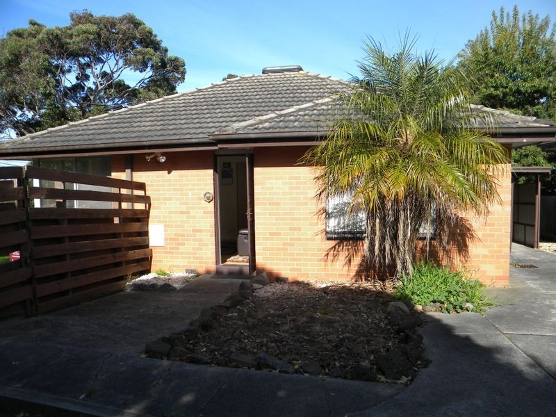 1/4 – 6 Louis Avenue, Dandenong VIC 3175